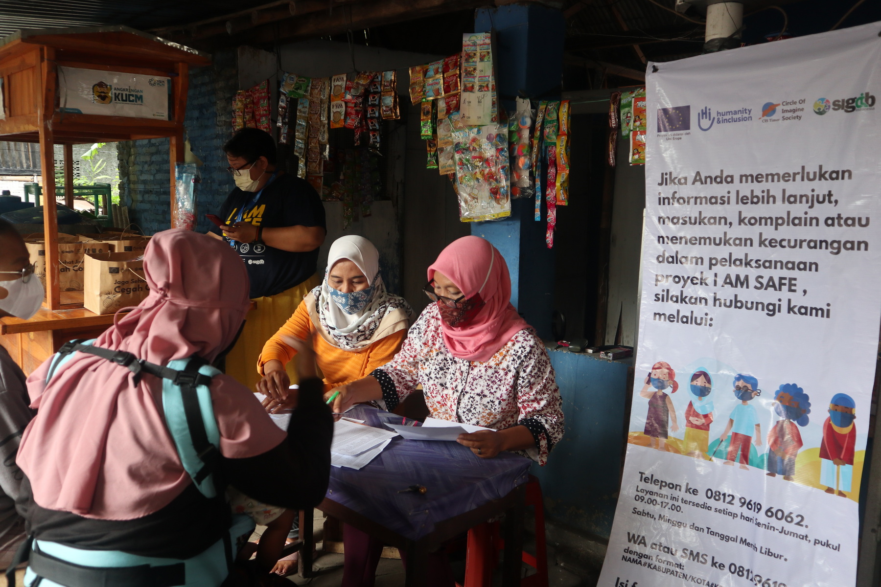 Distribution of Nutrition Package(7).JPG